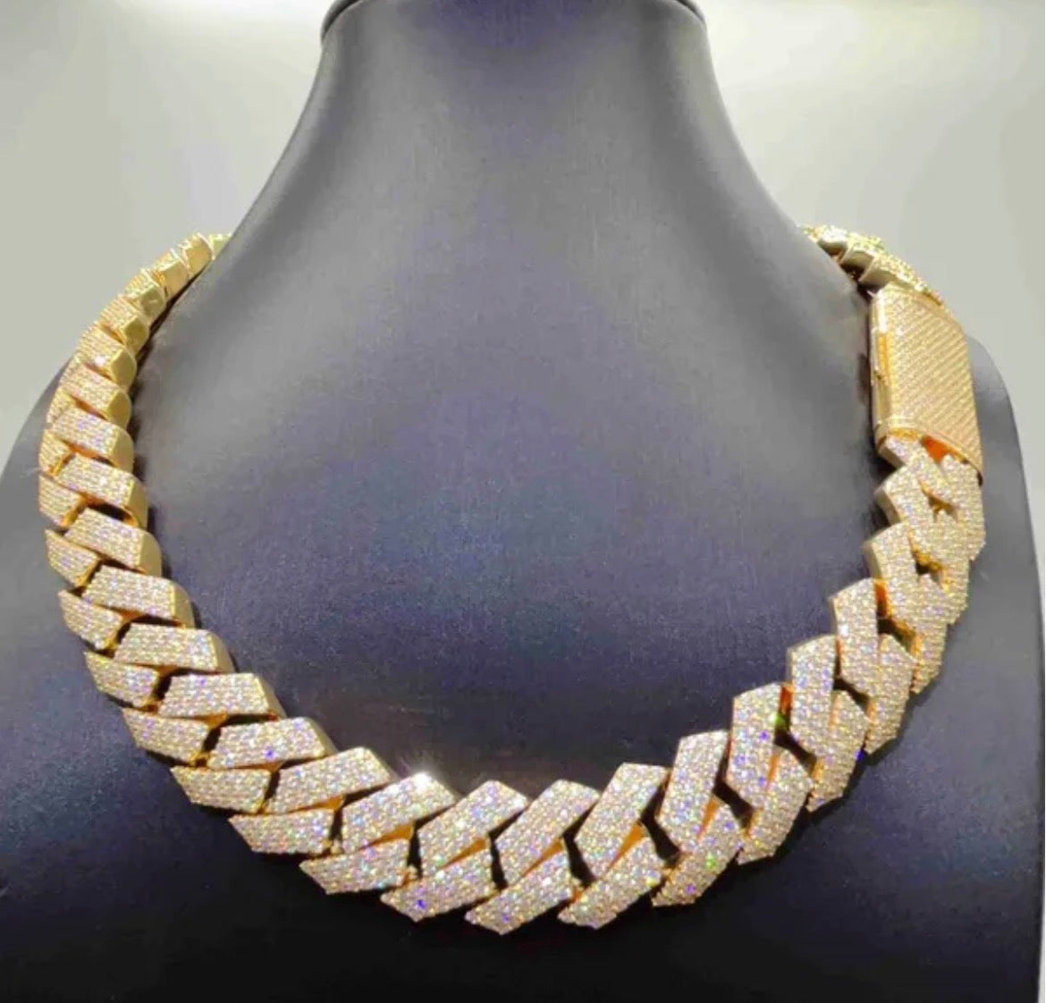 Diamond Chain